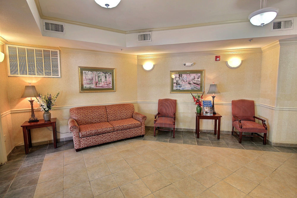 Crestwood Suites Of Newport News Dış mekan fotoğraf